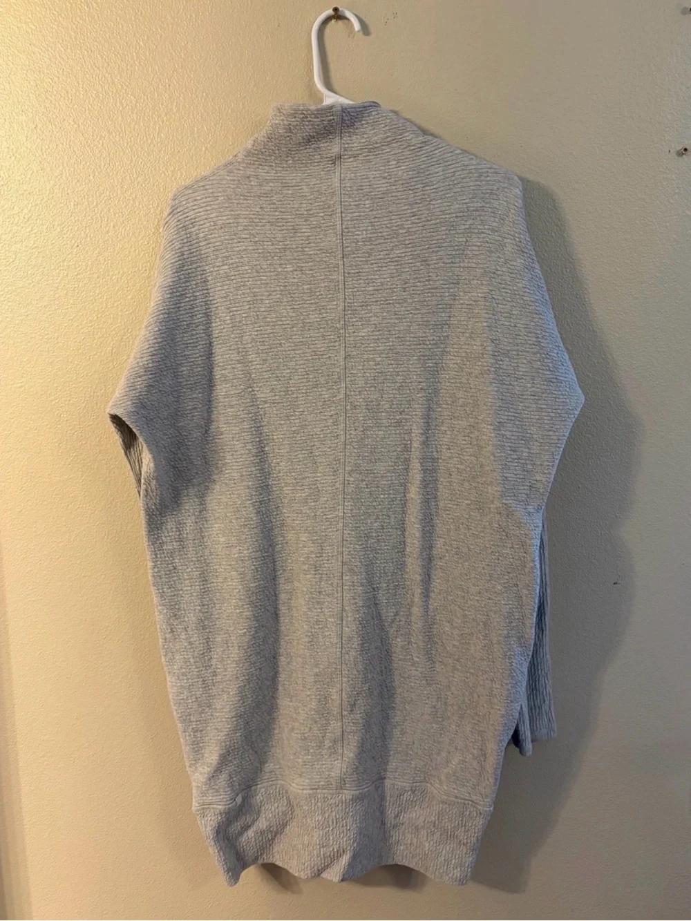 Lululemon Set of 2-Burgundy Half-Zip Jacket with Light Heather Grey Long Sweater